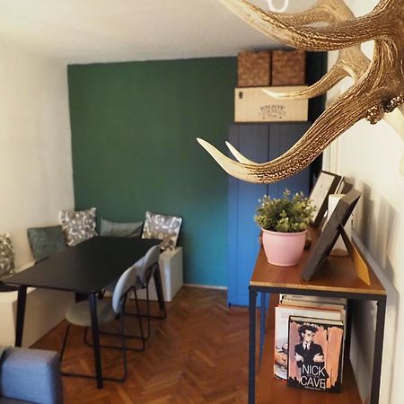Cozy Apartment Near Tram Station Zagabria Esterno foto